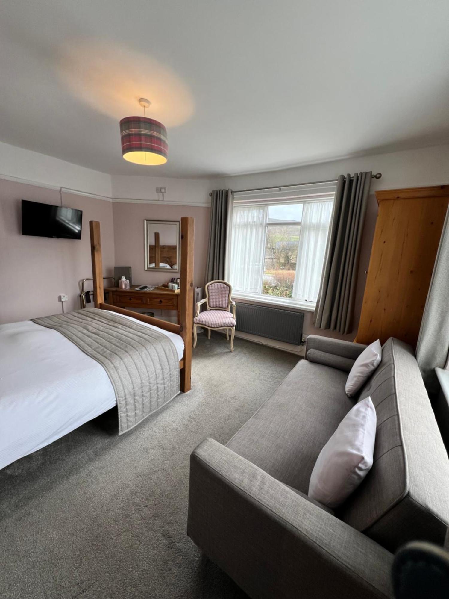 Devonshire Arms Inn Cracoe Экстерьер фото